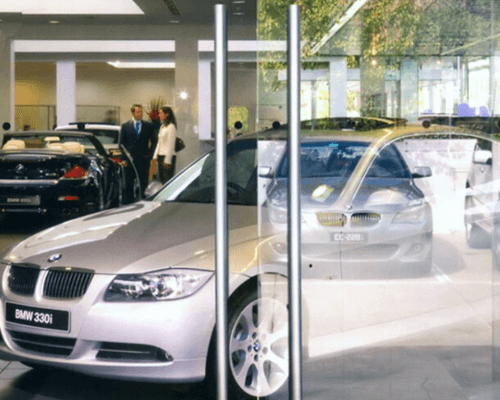 Anti reflective glass use as display glass at a car shop